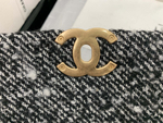 Chanel 19 26 cm