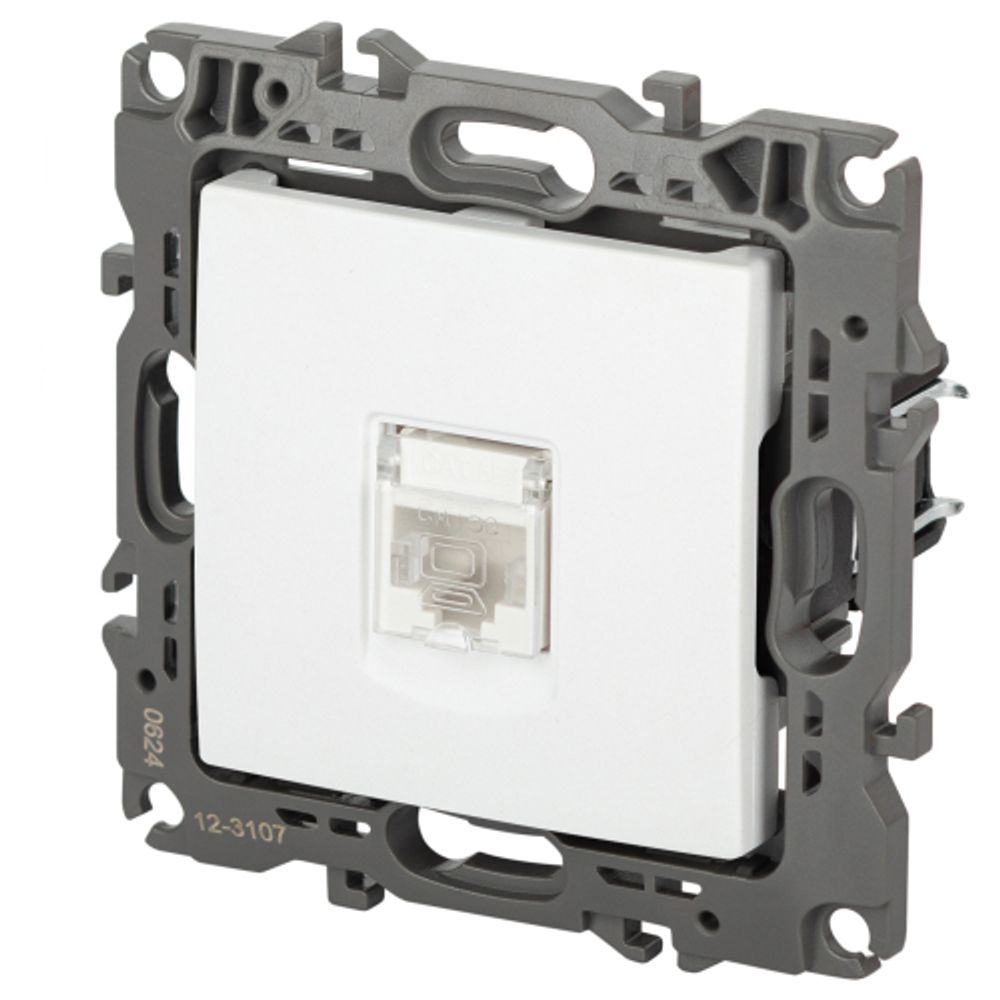Розетка ЭРА Серия 12 12-3107-01М информационная RJ45, белый матовый