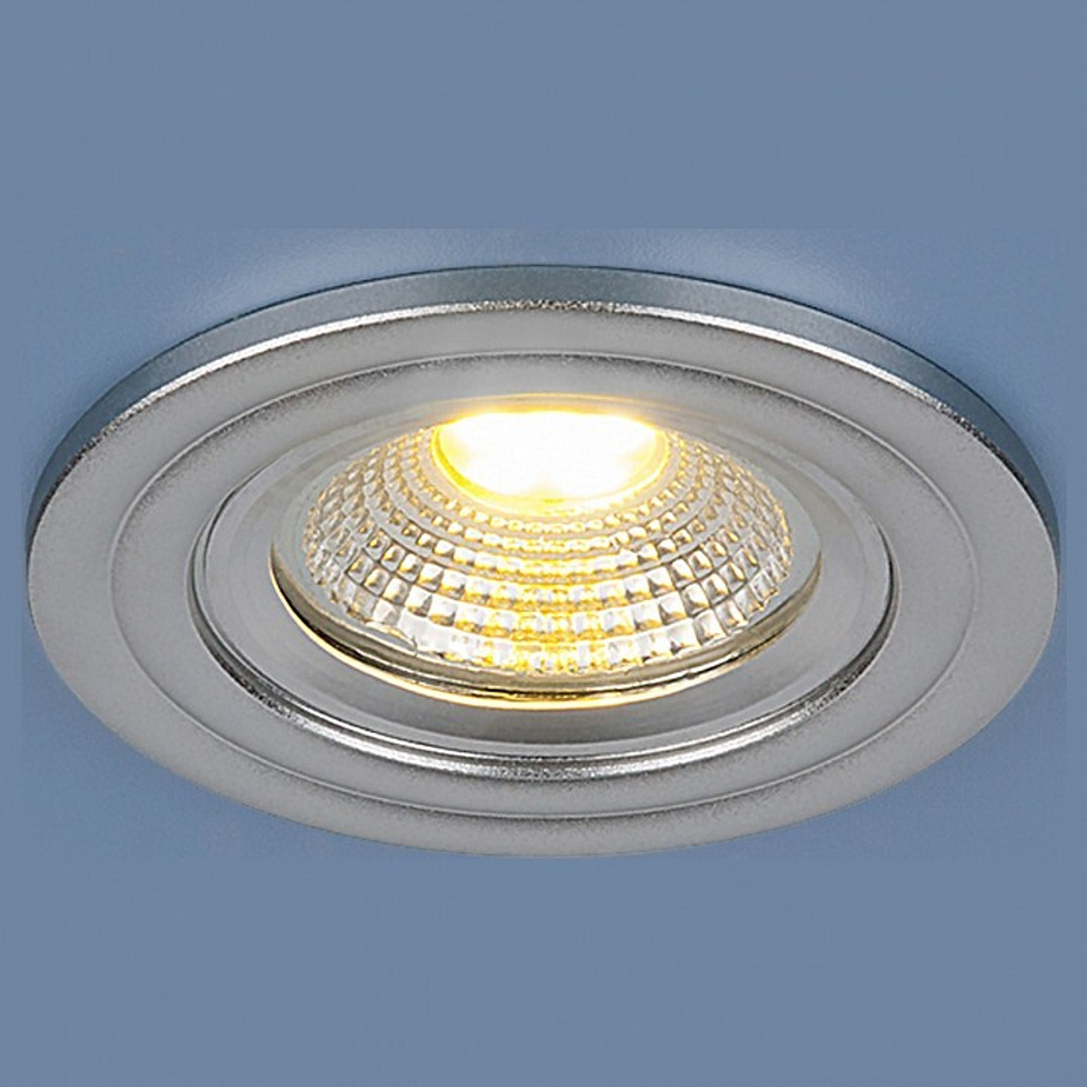 Встраиваемый светильник Elektrostandard 9902 LED 3W COB SL серебро