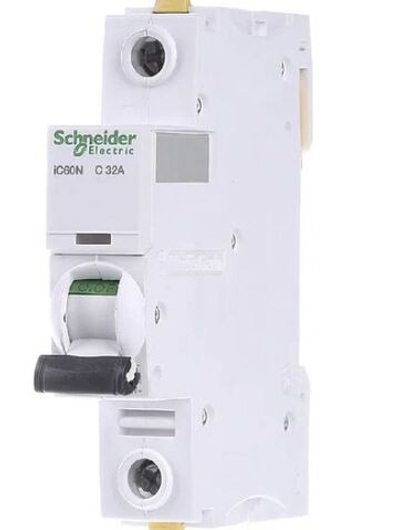 Автоматический выключатель Schneider Electric Acti 9 iC60N (C) 6кА 32 А