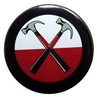 Значок Pink Floyd молотки 36 мм (252)
