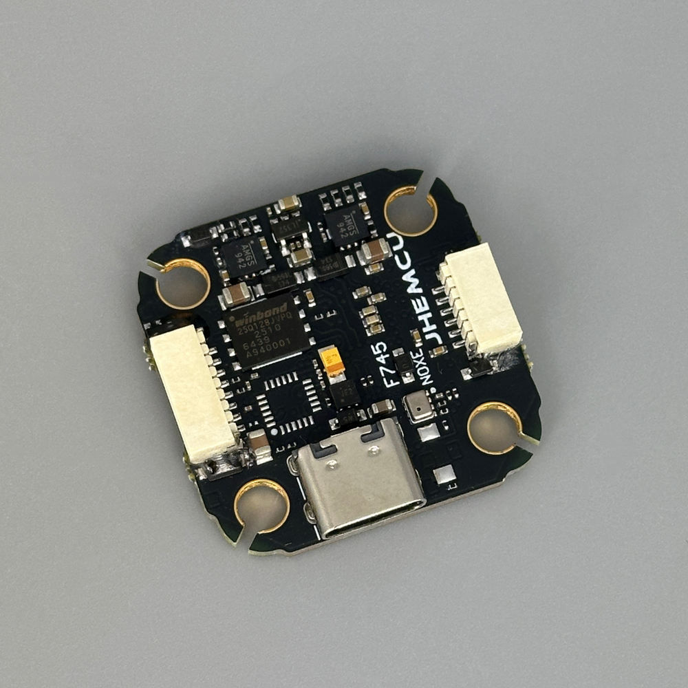 Полетный контроллер JHEMCU F745 NOXE FC 20*20
