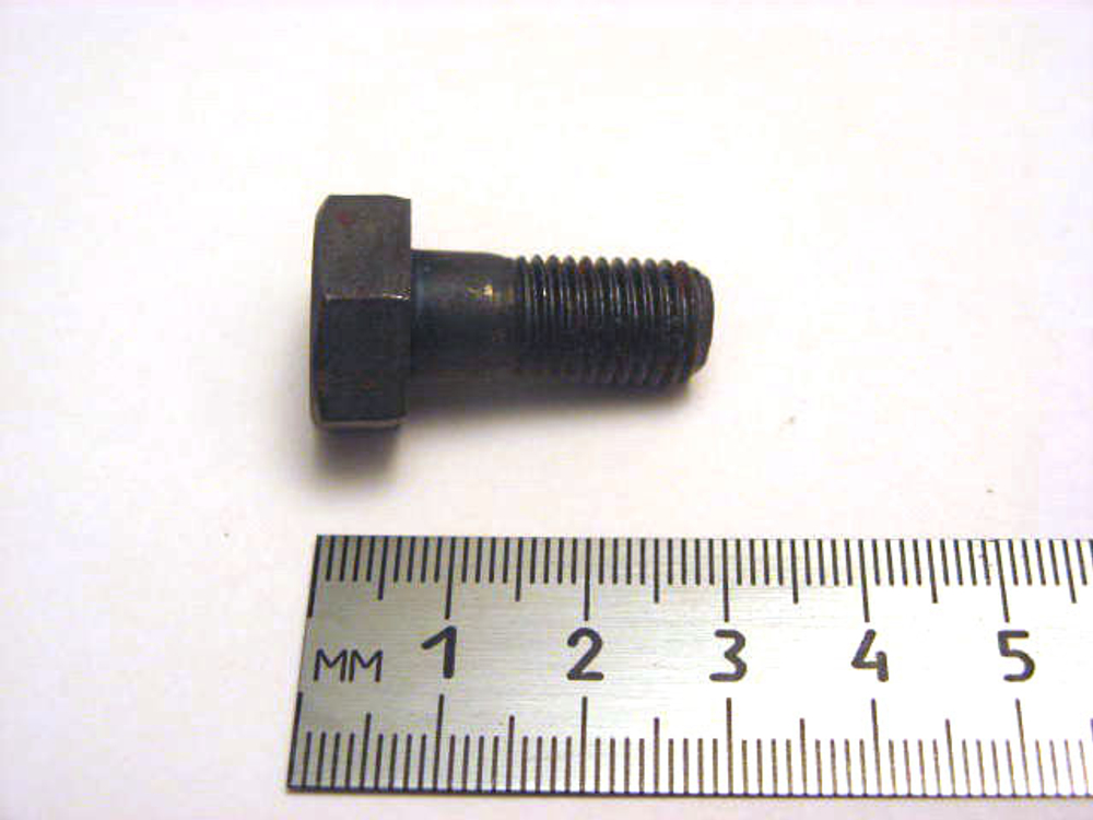 Болт10х 23,5x1,25 маховика 2108  (ОАО «БелЗАН») 7