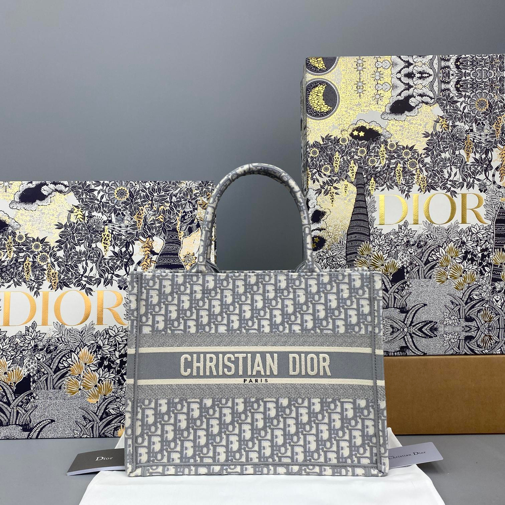 Christian Dior Book Tote 36 cm