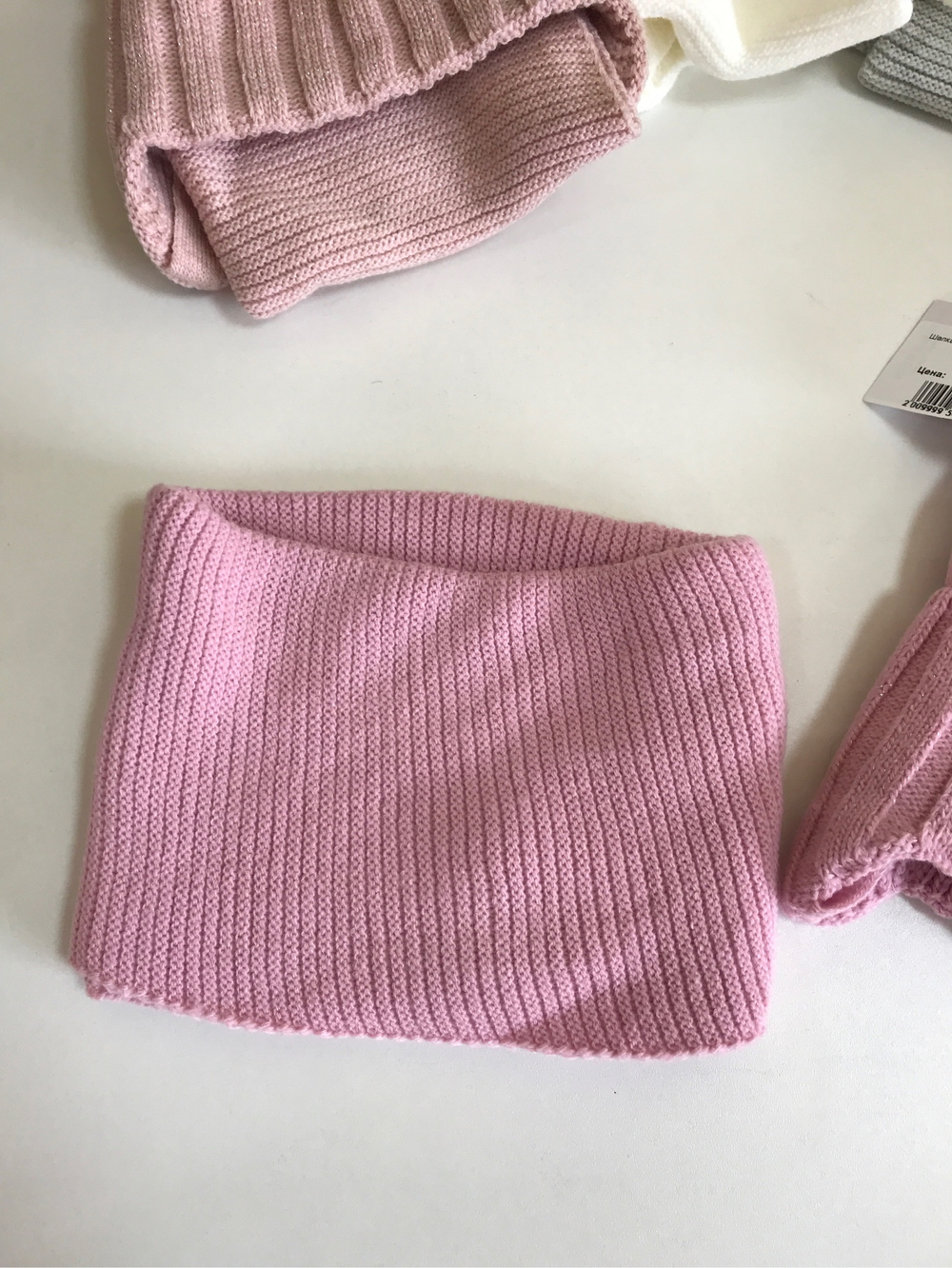 Шапка вязаная со снудом "Заяц"