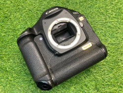 Canon EOS-1 Ds Mark III