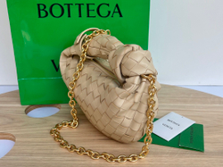 Bottega Veneta Mini Jodie 28 cm