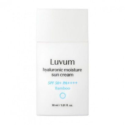 LUVUM Hyaluronic Moisture Sun Cream Bamboo SPF50+ PA++++ увлажняющий солнцезащитный крем (30 мл.)