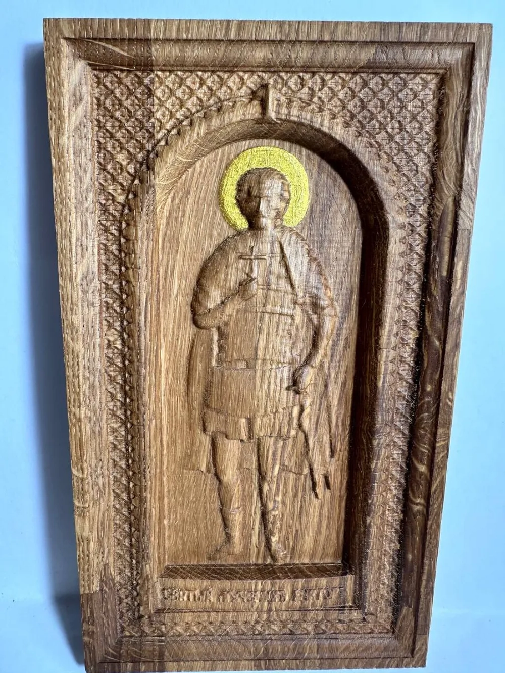 Освященная Икона Святого мученика Виктора из дуба 24*14см