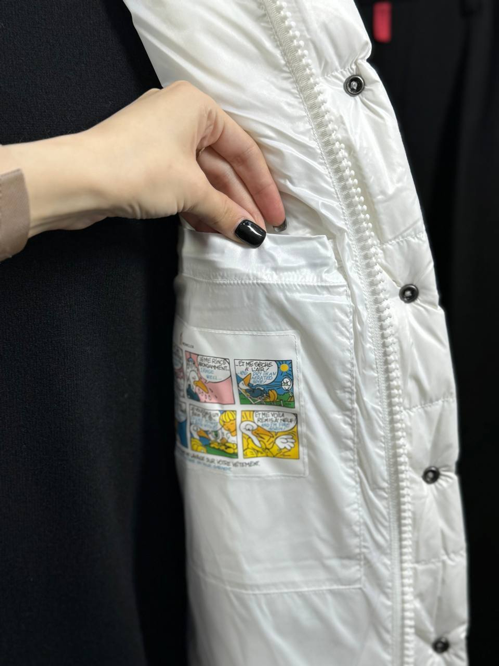 Безрукавка Moncler