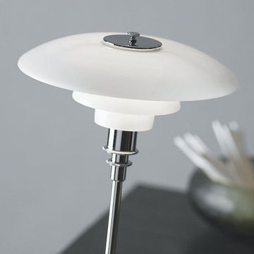 Louis Poulsen PH 4.5/3.5 table lamp