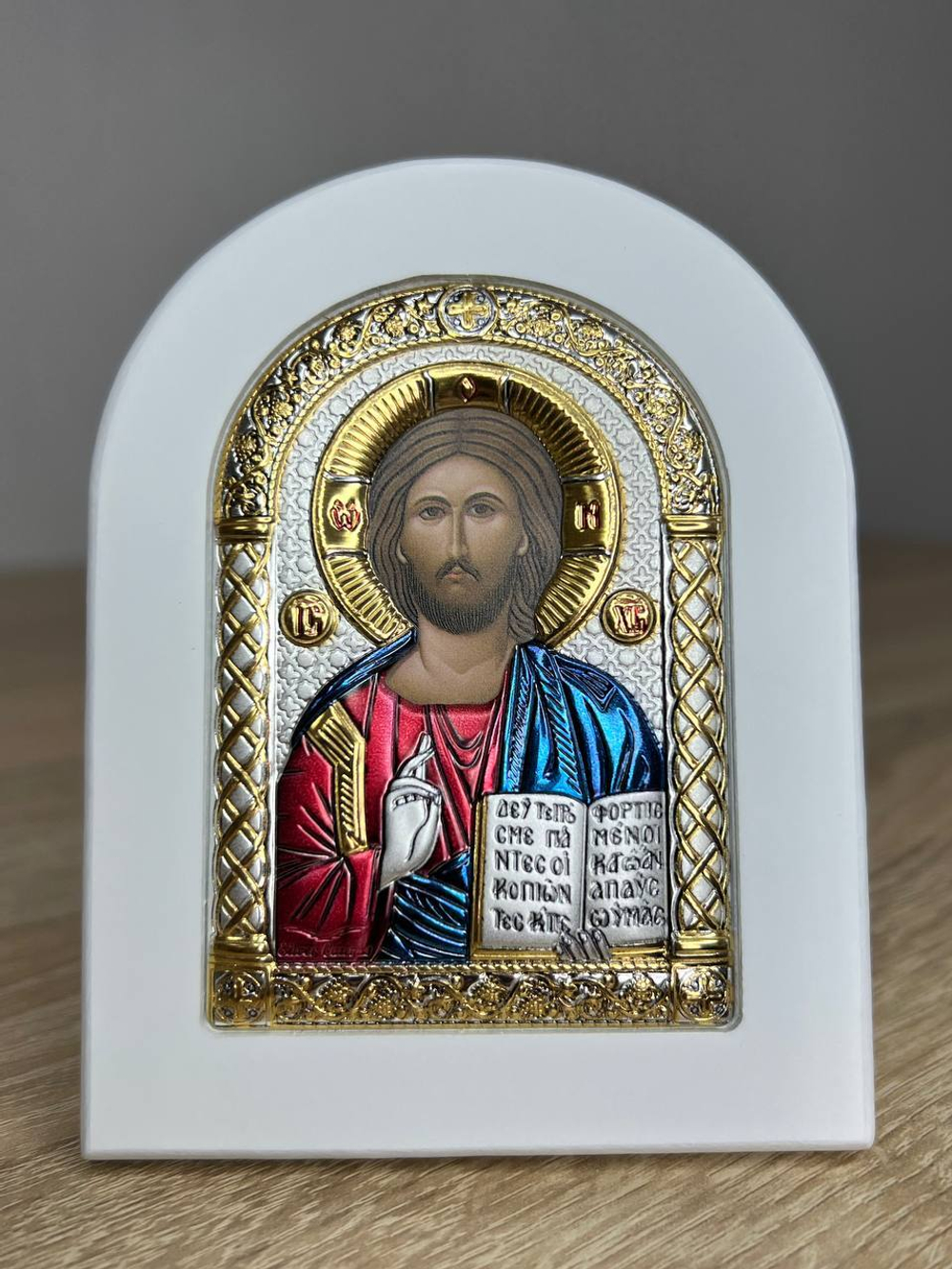 Спаситель, икона арочная, белое дерево, эмаль  75х103