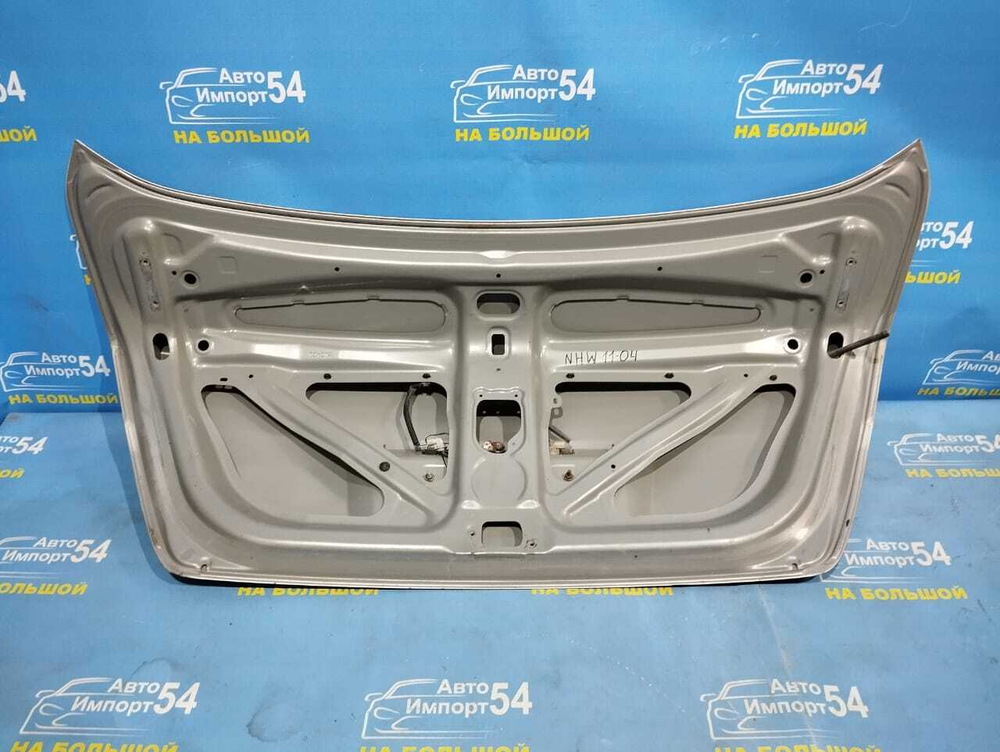 Крышка багажника TOYOTA PRIUS 2002