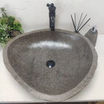 Раковина из речного камня RS-61728 (63*56*15)
