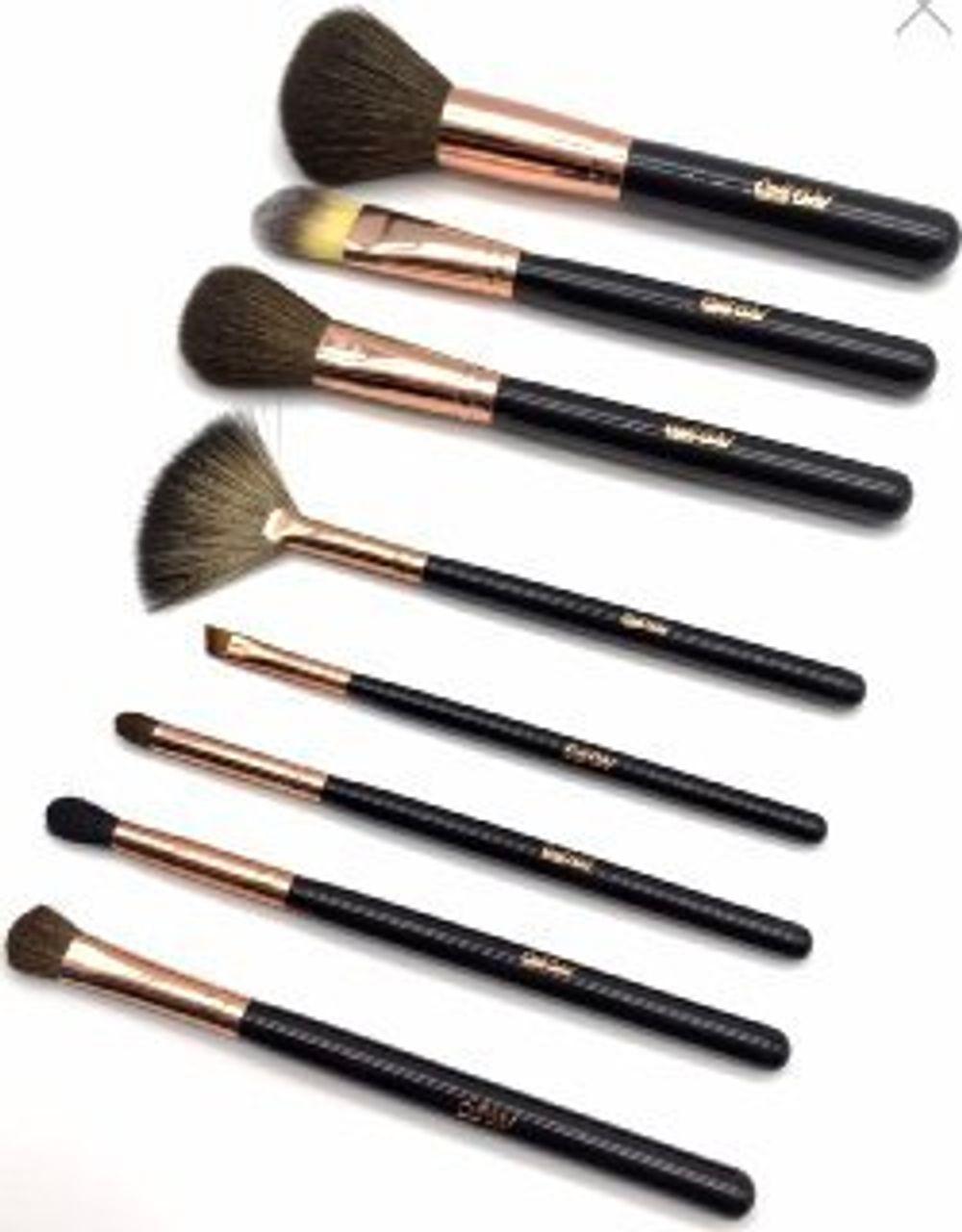 Набор из 8 кистей CALI GIRL