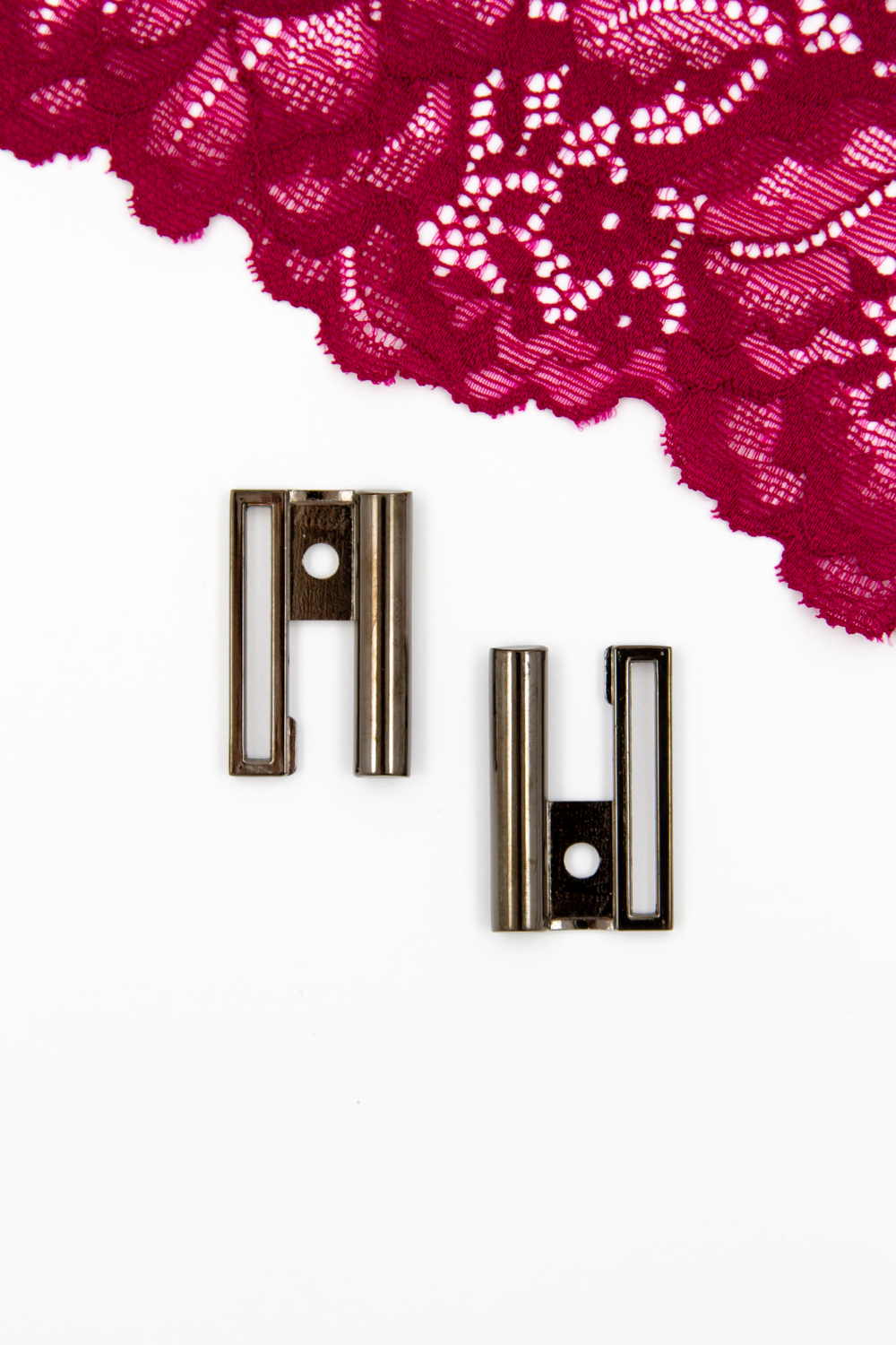 Застёжка для купальника тёмное серебро 30 мм