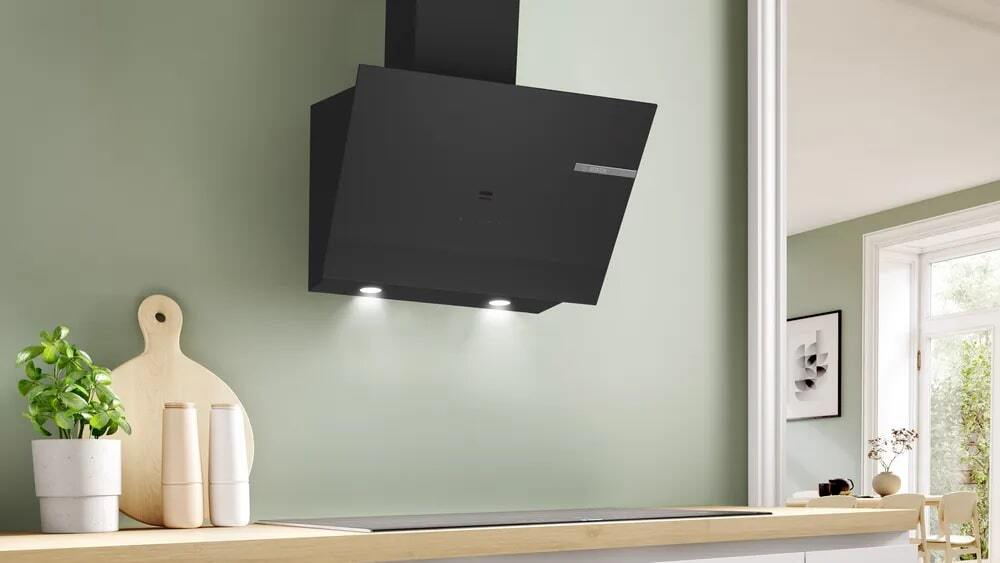 Наклонная вытяжка Bosch DWK67PJ60T