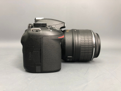Nikon D3200 kit 18-55mm 3.5-5.6G VR 4.200 кадров