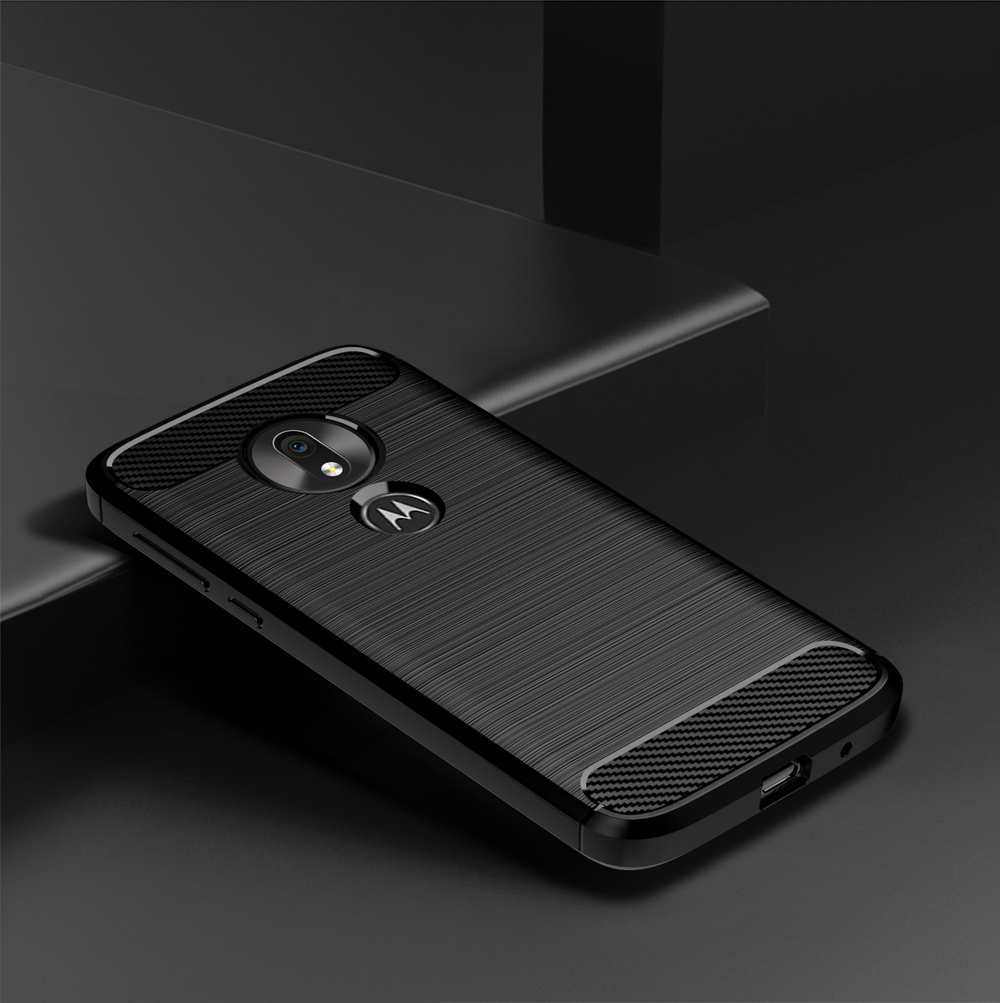 Чехол для Motorola Moto G7 Play цвет Black (черный), серия Carbon от Caseport