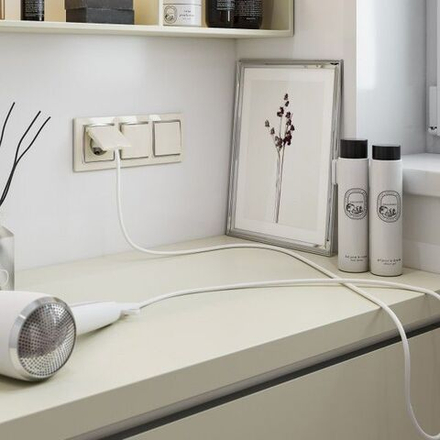 Рамка на 3 поста Snabb (слоновая кость/хром)