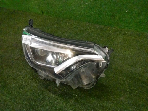 Фара правая Toyota RAV4 4 CA40 (2015-2019) LED