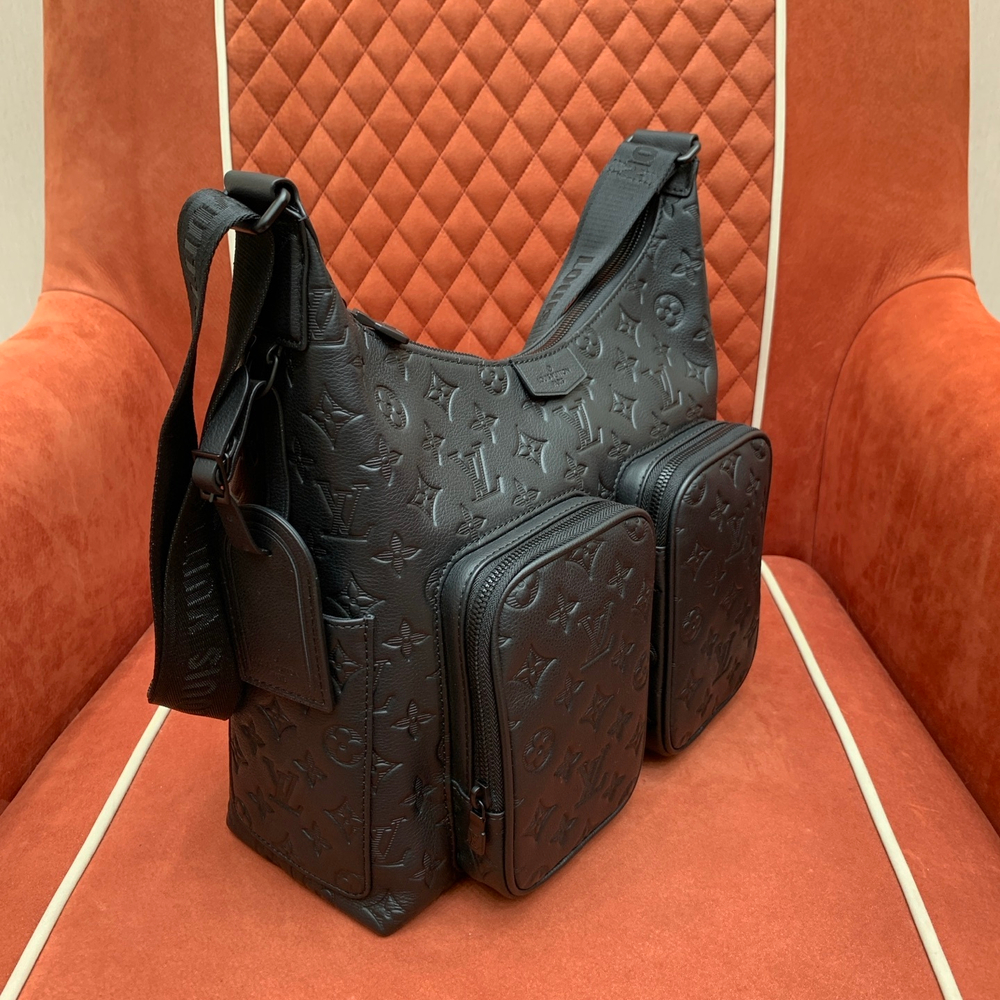 Louis Vuitton Hobo Cargo