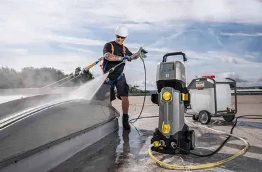Мойка высокого давления Karcher HD 4/11 C Bp Pack