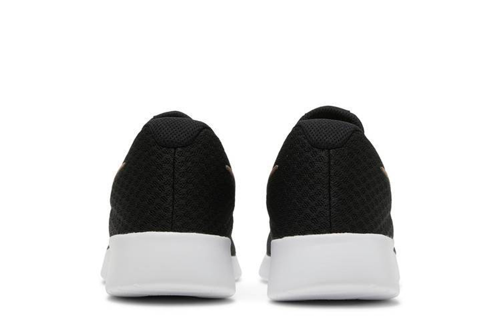 Кроссовки Nike Tanjun (Женская размерная сетка)