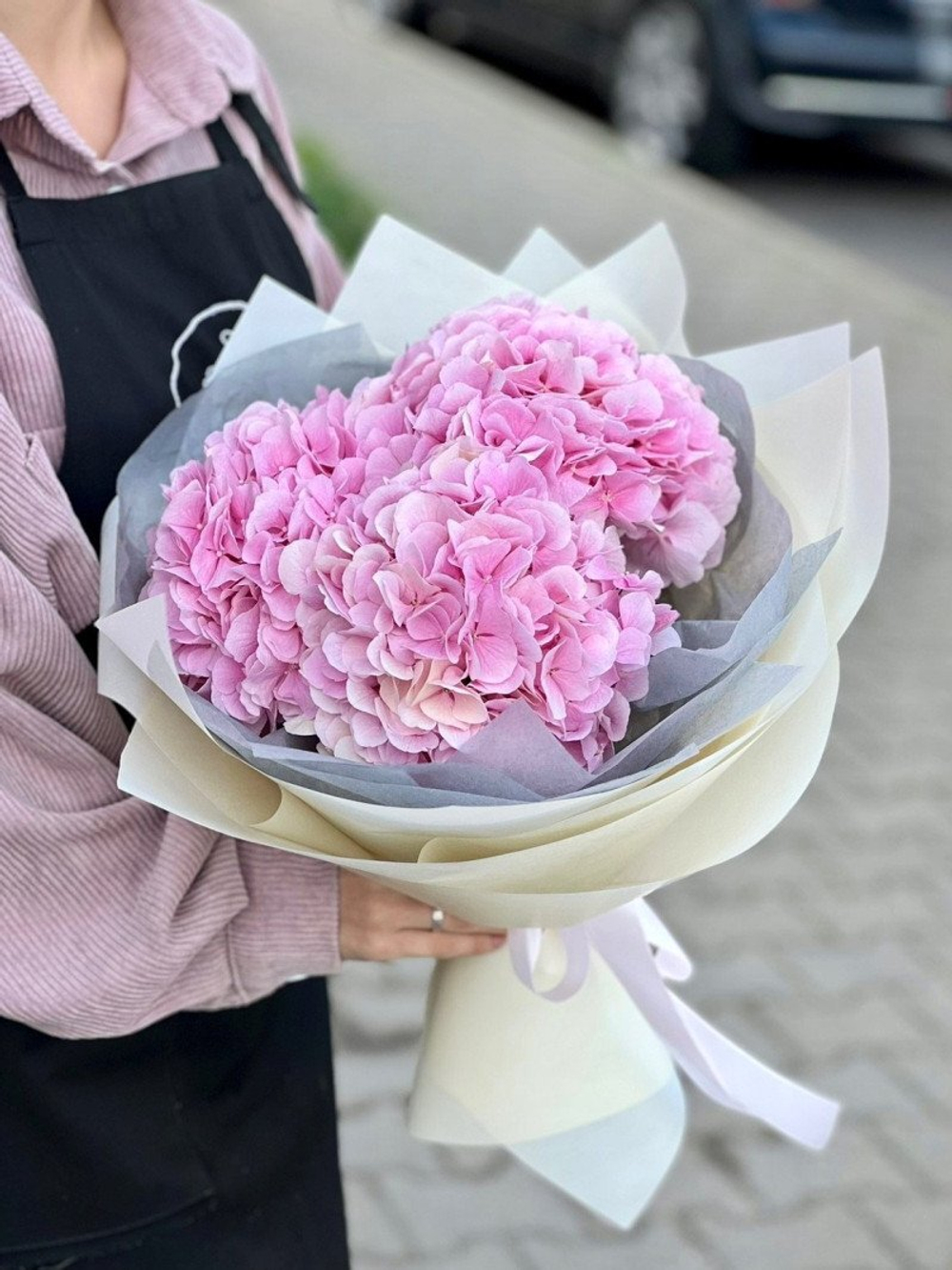 Букет из розовых гортензий "Celestera" купить в Алматы