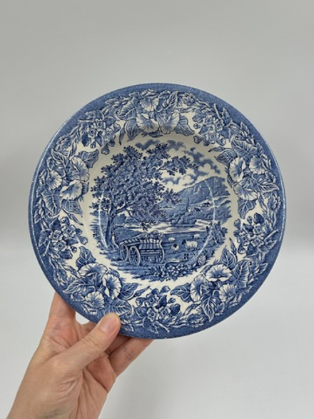 Тарелка глубокая English Ironstone
