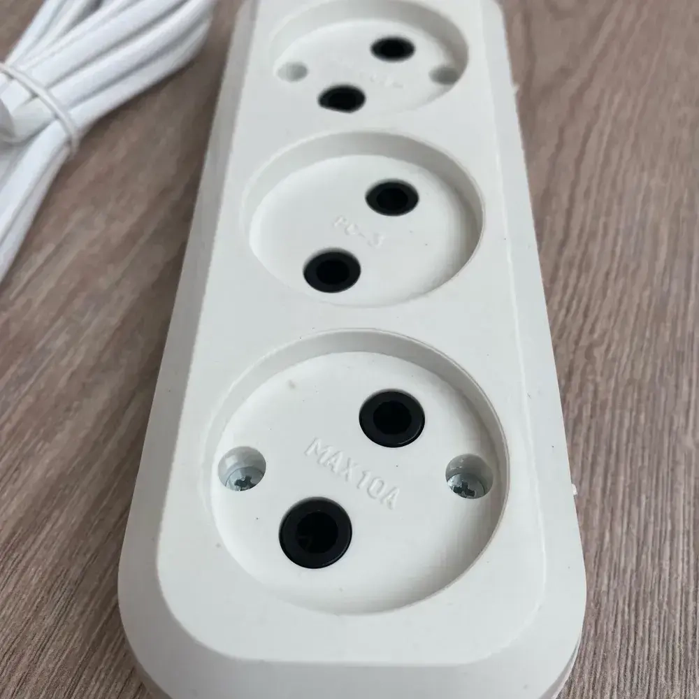 Электрический удлинитель тройник Obihod обиход ШВВП, 3м, белый, 6A