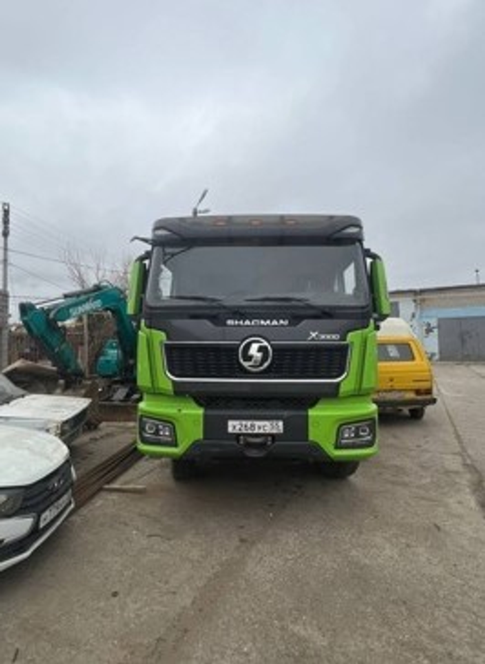 Shacman (Shaanxi) SX* 8x4 Самосвал SX33186V366 (Дизельный, 11,6 л, 423 л.с., МТ)