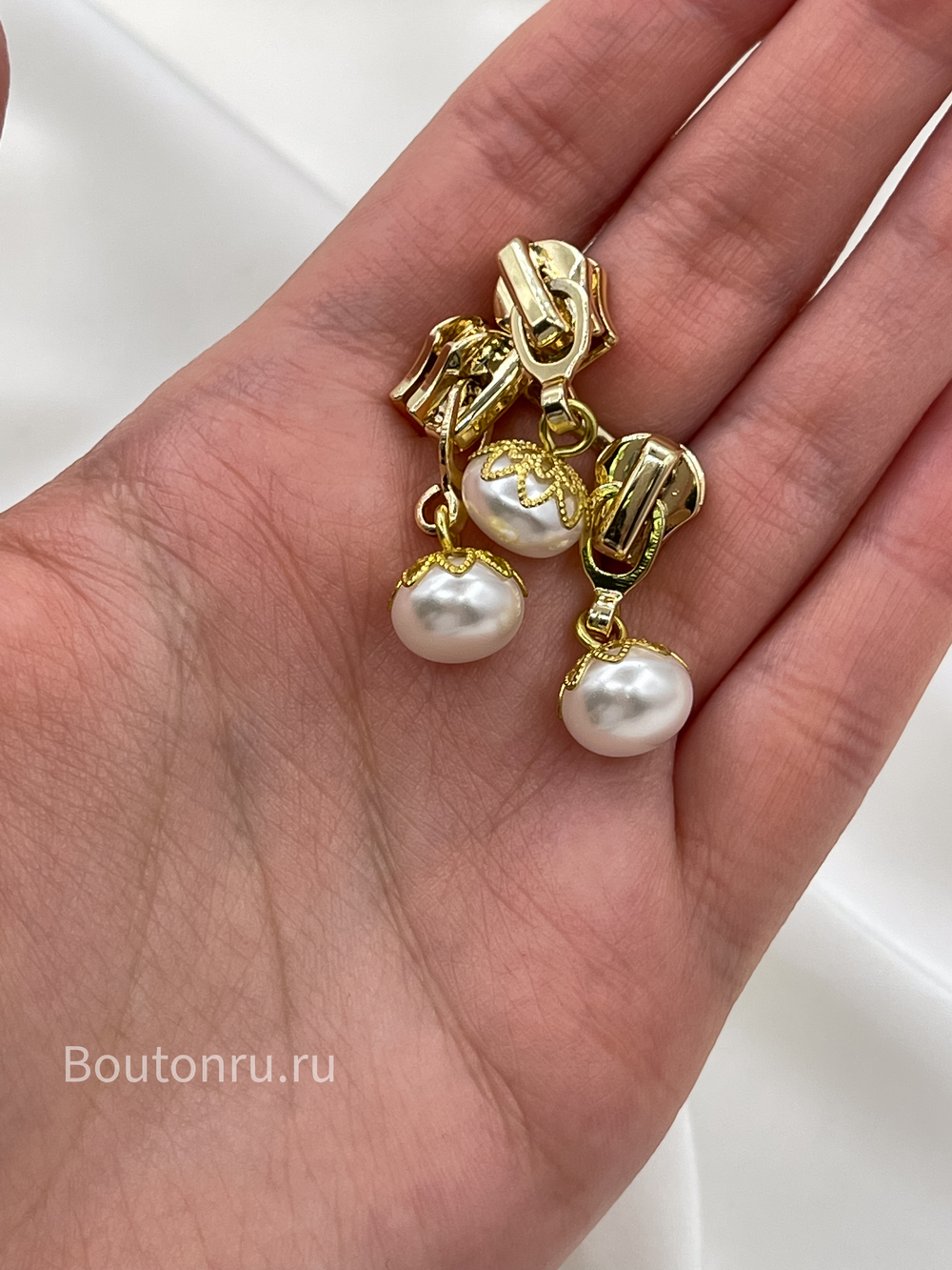 Собачка / бегунок для молнии золото жемчуг