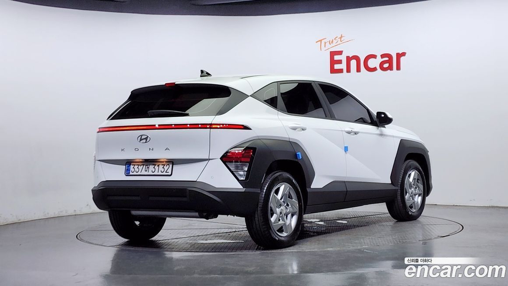 Hyundai KONA (SX2) Бензин 2.0 2WD (03.2024)