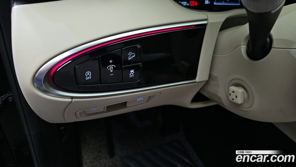 Genesis GV70 2.5T Бензин AWD (04.2021)