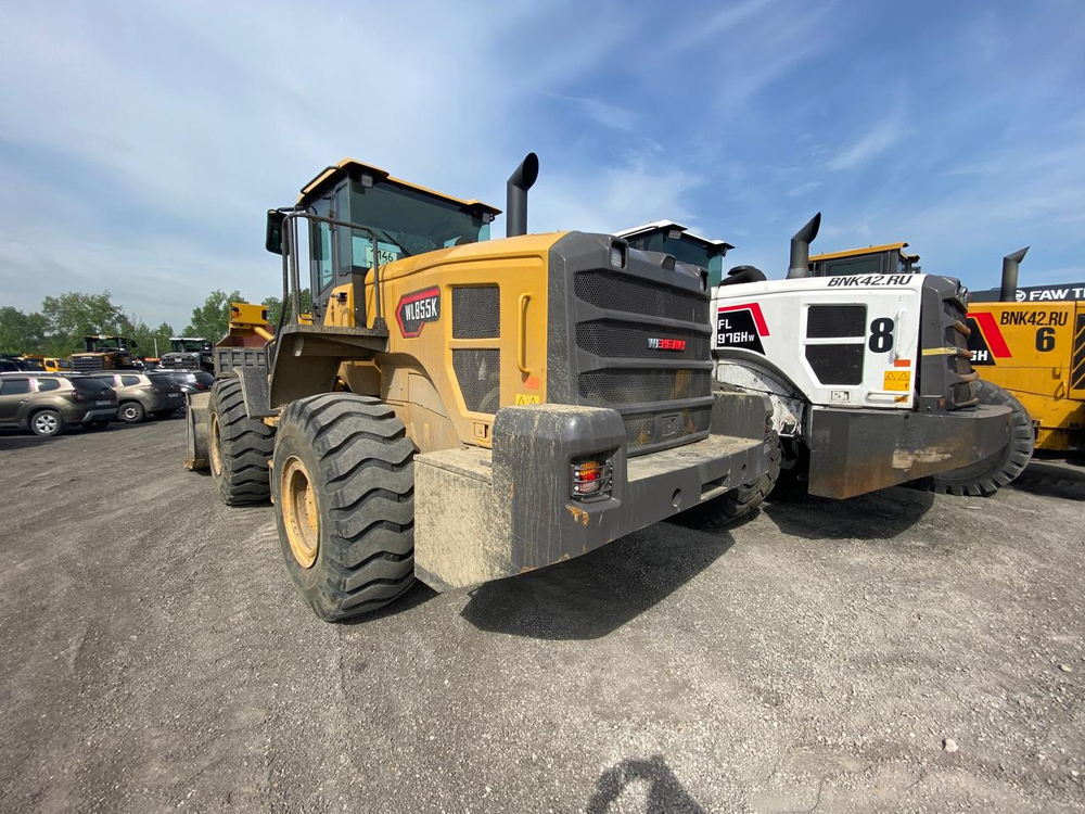 WEICHAI WL* Фронтальный погрузчик WL855K (Дизельный, 9.7 л, 220 л.с. АТ)