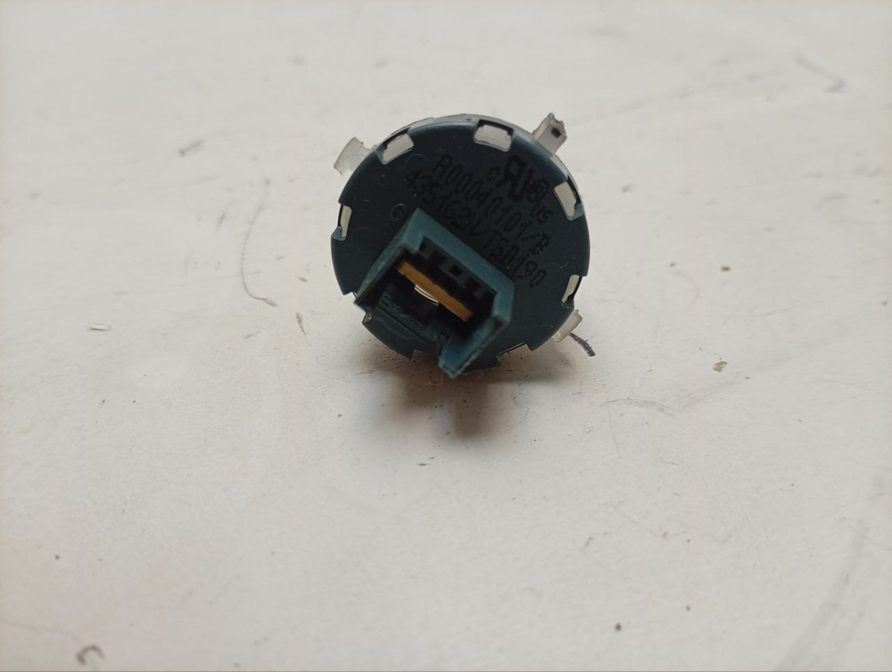 ESL98330 ктп2 Датчик температуры для посудомоечных машин AEG Electrolux Zanussi 140000401012 б/у