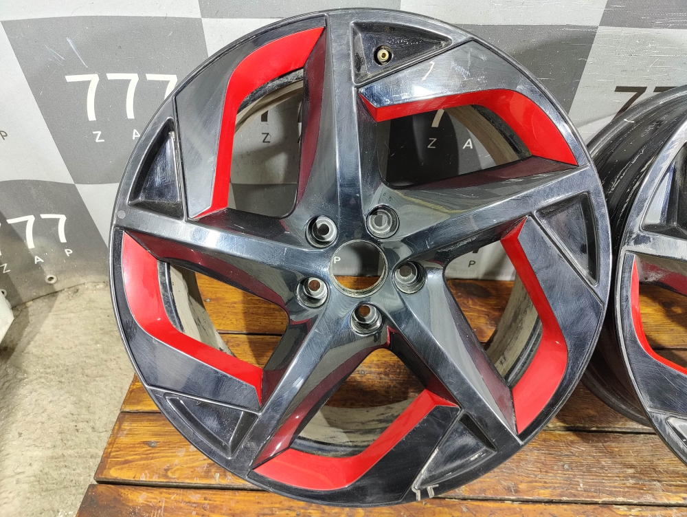 Диски колесные литые R18 комплект 4шт. Omoda C5 22-нв Б/У Оригинал 203000450AA