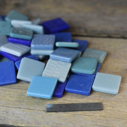 Стеклянная мозаика синих и голубых цветов Flory24 Water, 24х24х5 мм, 600 гр