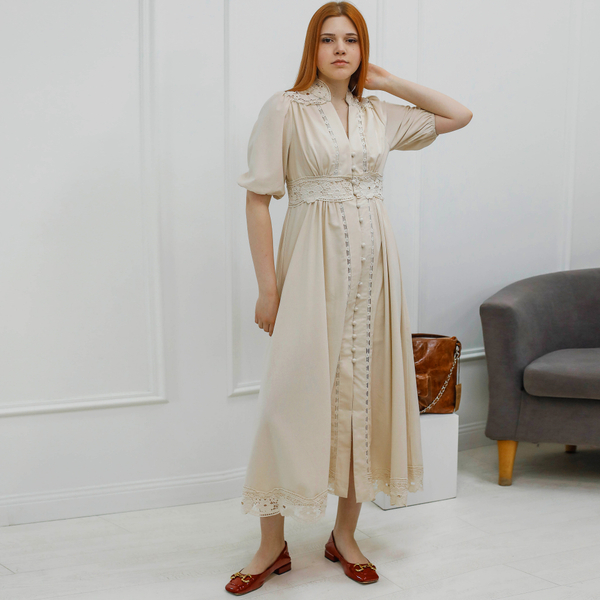 Платье кружево бежевое, Италия