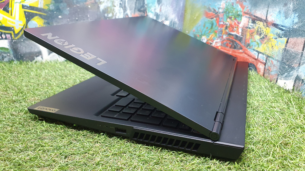 Игровой Lenovo Ryzen 7/16Gb/RTX 2060 6Gb/144Hz/Legion 5 15ARH05H 82B10083RU/Windows 11