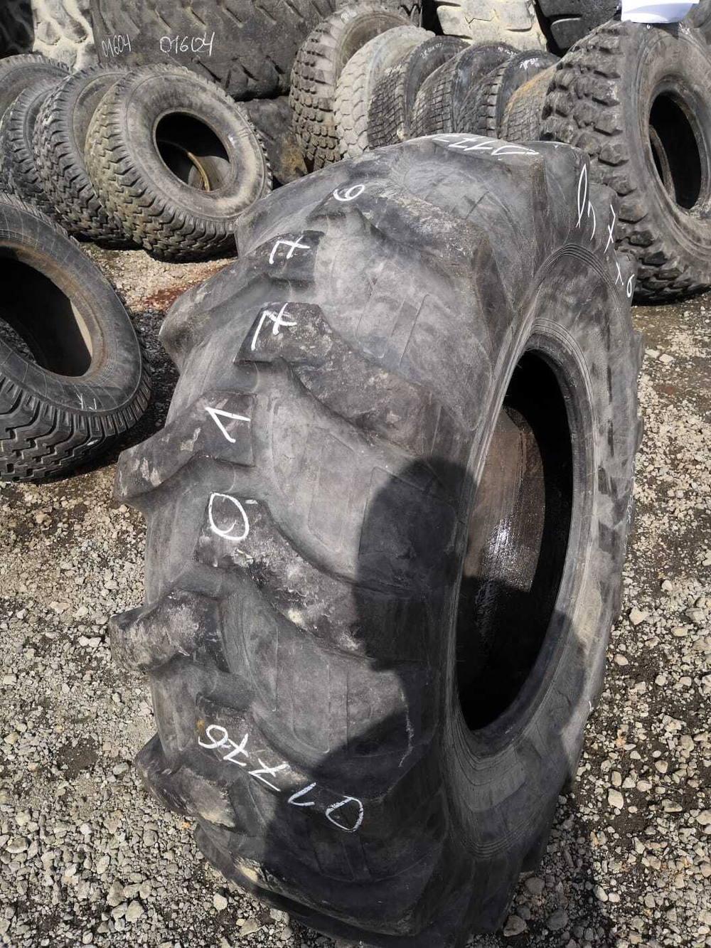 16.9-28 Cultor INDUSTRIAL 40 шина б/у