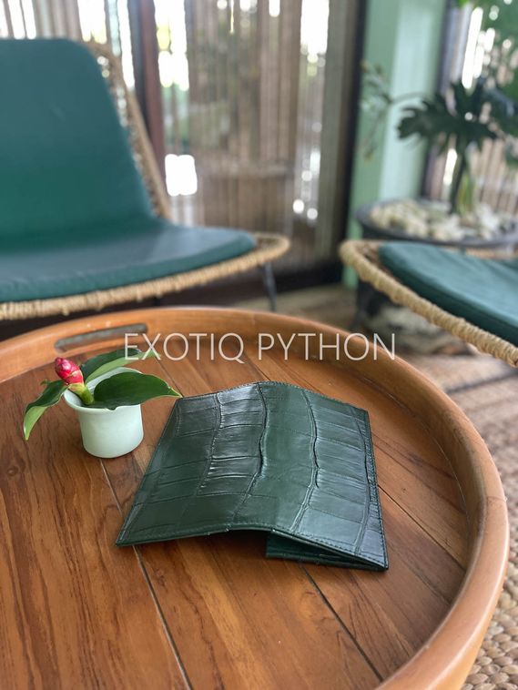 Кошелёк из кожи крокодила WA-191