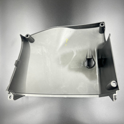 Боковая крышка правая Suzuki DF150-DF200 (L) (61131-96J03-0EP) (Suzuki)