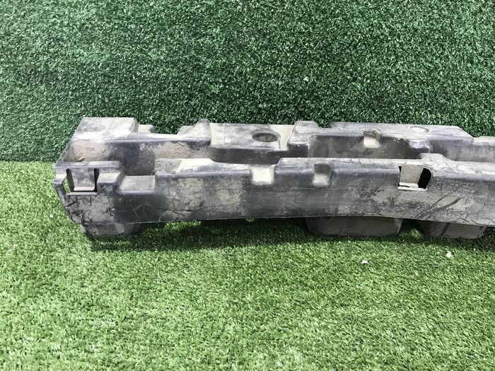 Абсорбер заднего бампера Lincoln Navigator 3 U326 (2006-2017)