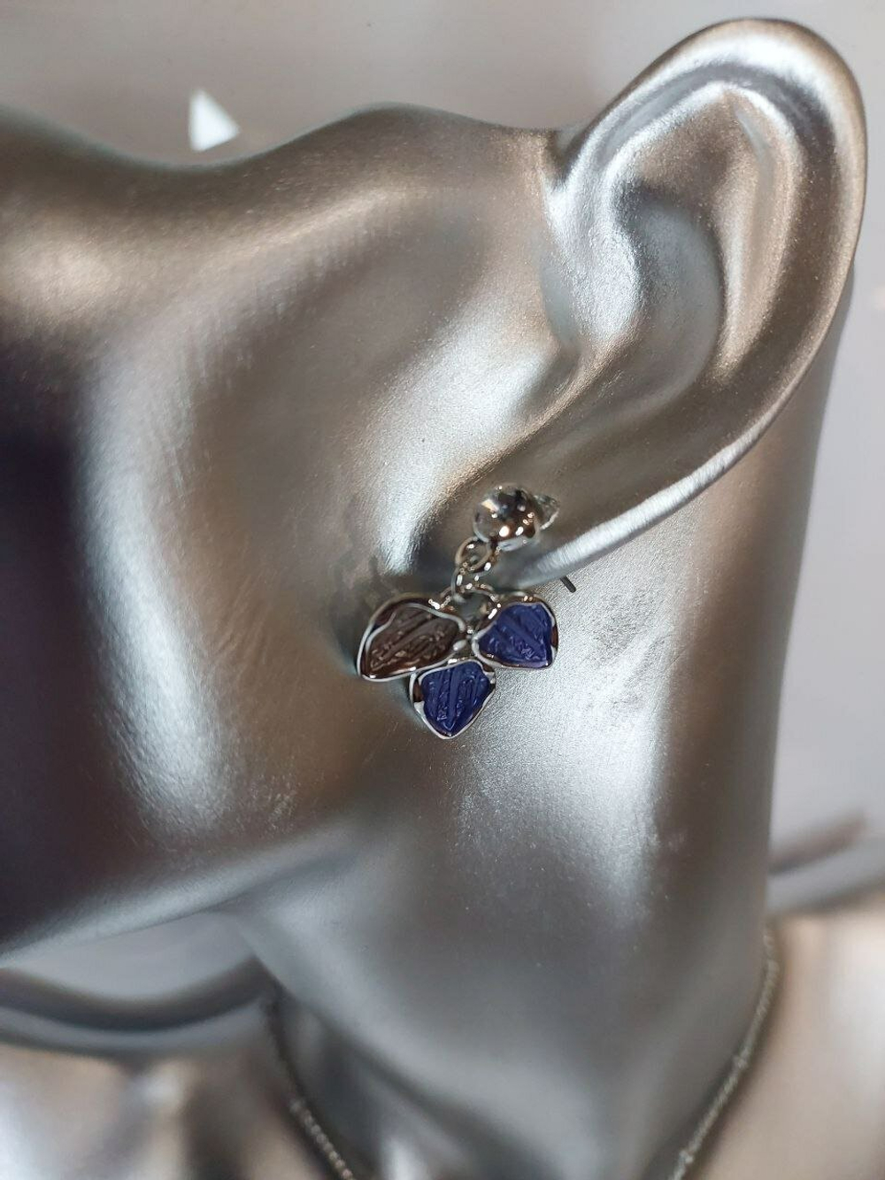 Набор бижутерии "Голубая гроза", колье и серьги, регулируемая длина, синие