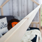 Одноярусная кровать Домик 90x200 см из сосны без отделки