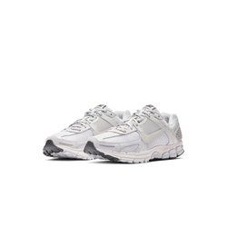 Nike Zoom Vomero 5 SP "Vast Grey"