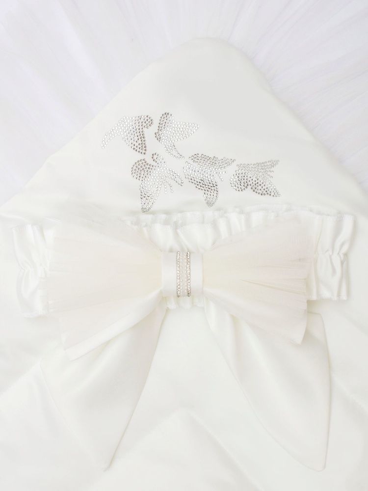 Зимний конверт-одеяло на выписку &quot;Бабочка&quot; белый с фатином без пледа