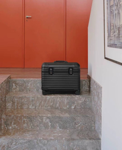 Дорожный чемодан Rimowa